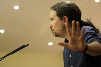 Pablo Iglesias, en la rueda de prensa tras su encuentro con Pedro Sánchez el pasado miércoles.-DURÁN