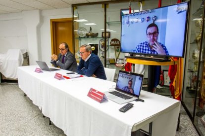 Eduardo Rubio en la última Junta de Accionistas del Numancia. MARIO TEJEDOR