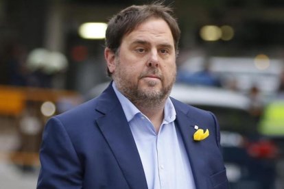 El exvicepresidente y exconseller de Economia de la Generalitat Oriol Junqueras, el pasado 2 de noviembre, día en que acudió a declarar a la Audiencia Nacional.-PERIODICO (AP / PAUL WHITE)