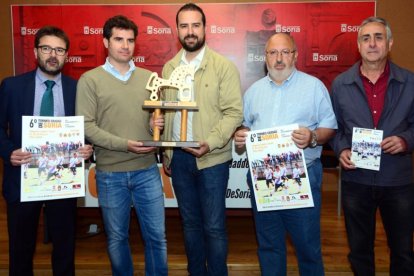 Munilla, González, Hernández, Martínez y Romero en la presentación del Ciudad de Soria.-Álvaro Martínez