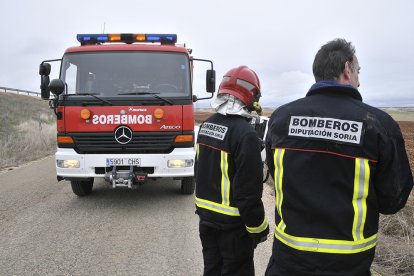 Bomberos de la Diputación en una imagen de archivo. HDS