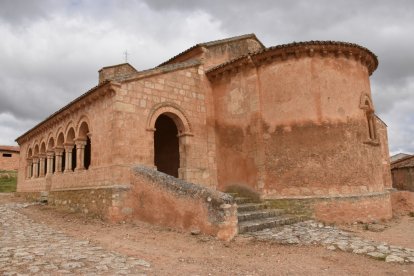 Iglesia de San Martín Rejas de San Esteban.-HDS