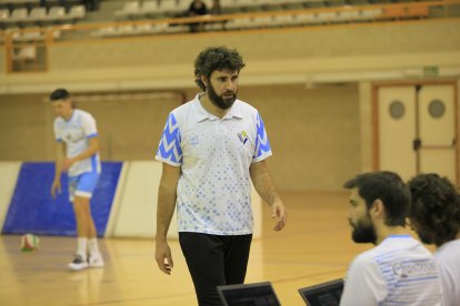 Primera derrota a domicilio del Río Duero de Sevillano. MARIO TEJEDOR