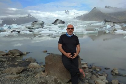 Miguel Latorre durante sus vacaciones en Islandia-HDS