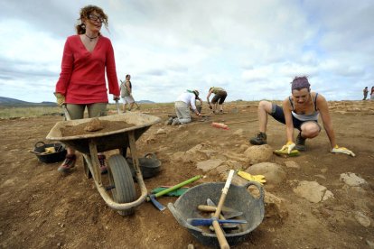 Las excavaciones en una imagen de archivo./ A. Castaño (Ical)-