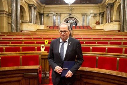 Torra abandona el Parlament el pasado día 4, tras la celebración de un pleno extraordinario.-EFE / QUIQUE GARCÍA