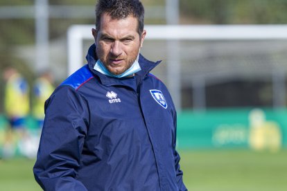 Diego Martínez, entrenador del Numancia. MARIO TEJEDOR