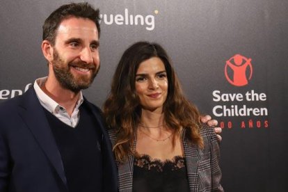 Clara Lago y Dani Rovira vuelven a posar juntos en los premios de Save The Children.-RAÚL MARTÍNEZ TERREL / EUROPA PRESS