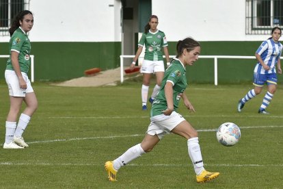 El San José es el pionero del fútbol femenino en la provincia. HDS