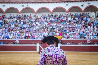 Téllez fue el triunfador de la tarde en la última de la Feria de San Juan.-MARIO TEJEDOR