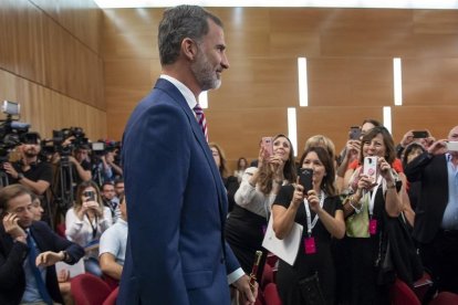 El rey Felipe VI, en la apertura del curso universitario en el Paraninfo de la Universitat Politècnica de Valencia.-MIGUEL LORENZO