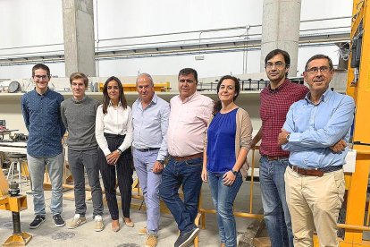 Miembros del grupo SUCONS en las instalaciones de la Universidad de Burgos. EL MUNDO