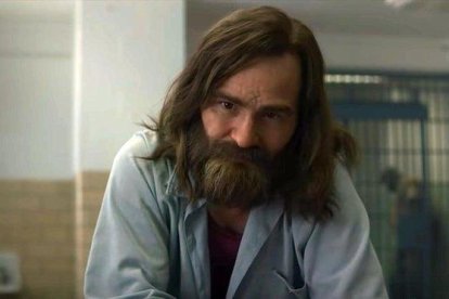 Damon Herriman interpreta a Charles Manson en la segunda temporada de Mindhunter.-EL PERIÓDICO