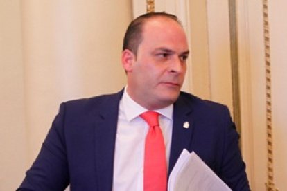 Miguel Cobo en Diputación. HDS
