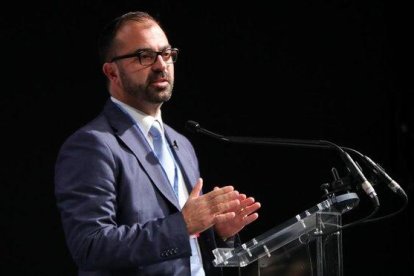 Lorenzo Fioramonti, en una imagen tomada durante la novena jornada de la Cumbre del Clima (COP25).-EUROPA PRESS / JESUS HELLIN