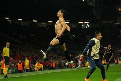 Wissam Ben Yedder celebra su segundo gol.-EFE