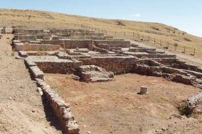 Yacimiento de Uxama.-HDS