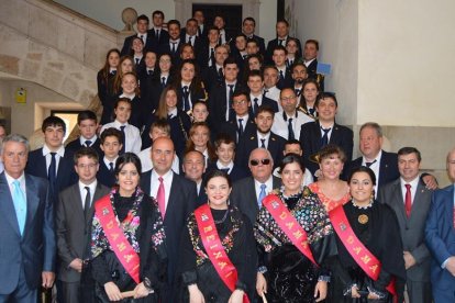 Los miembros de la Banda de Música, posando-D.S.