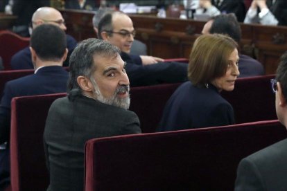 Jordi Cuixart y Carme Forcadell, este martes en el Supremo.-