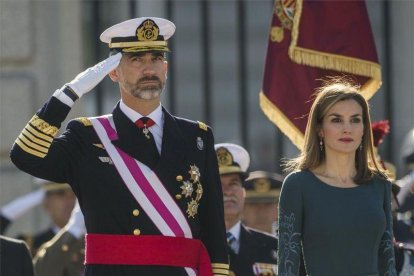 El rey Felipe VI y la reina Letizia.-AP