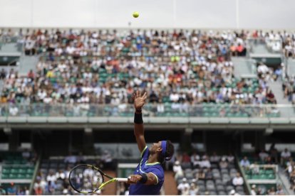 Rafael Nadal, este viernes, en París.-PETR DAVID JOSEK / AP