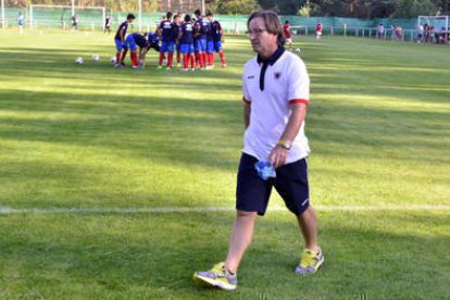 El entrenador del Numancia, Juan Antonio Anquela. / ÁLVARO MARTÍNEZ-