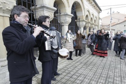 Festividad de las Águedas en Quintana Redonda-L.A.T.