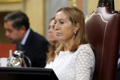 La presidenta del Congreso, Ana Pastor.-JOSÉ LUIS ROCA