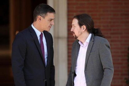 Pedro Sánchez y Pablo Iglesias, en una reunión del 16 de octubre del 2019.-EUROPA PRESS (EDUARDO PARRA)