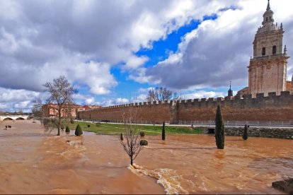 El río Ucero a su paso por El Burgo de Osma