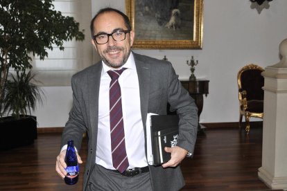 El portavoz socialista, Luis Rey, en una imagen de archivo. HDS