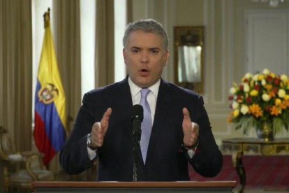 Duque dice que no hay una nueva FARC sino narcoterroristas apoyados por Maduro.-EFE