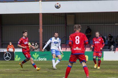 Derbi de tercera Numancia B vs Almazán - Mario Tejedor (32)