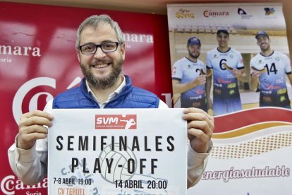 El presidente del Río Duero, Alfredo Cabrerizo, durante la presentación de la serie de semifinales.-MARIO TEJEDOR