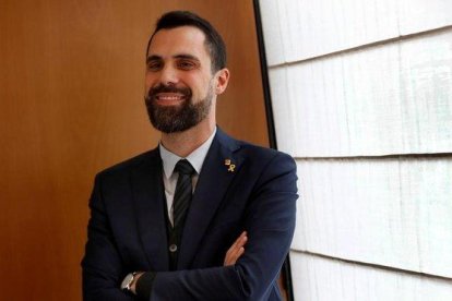 Roger Torrent, durante la entevista.-EFE / TONI ALBIR