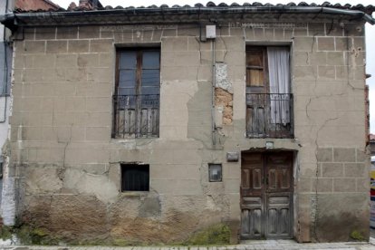 Antigua casa de Gaya Nuño-H. D. S.