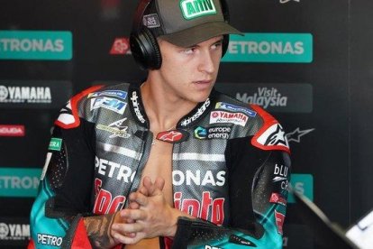 El joven francés Fabio Quartararo, en el boxe del equipo Yamaha Petronas.-ALEJANDRO CERESUELA