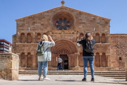 Turistas en Santo Domingo. GONZALO MONTESEGURO