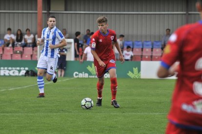 Un momento de juego del juvenil numantino en Soria.-VALENTÍN GUISANDE