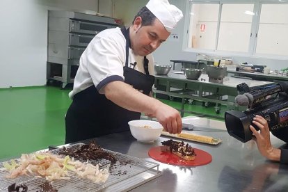 Juan Carlos Lavilla, de Tres Chocolates, durante la grabación del programa-HDS