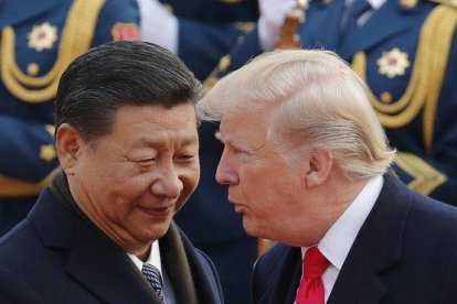 Los presidentes de China, Xi Jinping, y de EEUU, Donald Trump, en noviembre del 2017-AP