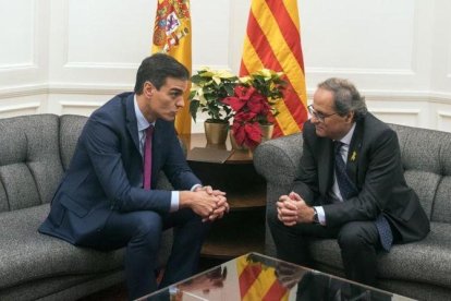 Pedro Sánchez y Quim Torra, el 20 de diciembre en el Palau de Pedralbes.-JORDI COTRINA