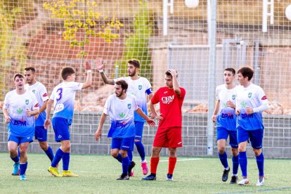 El Calasanz goleaba al Abejar en el derbi soriano de Primera Regional. MARIO TEJEDOR