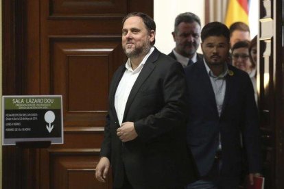 Oriol Junqueras cuando recogió su acta en el Congreso en mayo.-DAVID CASTRO