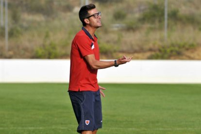 Juan Carlos Moreno espera el sábado en la Ciudad Deportiva un partido muy exigente.-Valentín Guisande