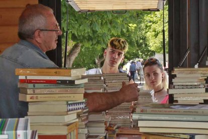 El bono cultural permitirá a los jovenes ahorrar en cultura - MARIO TEJEDOR