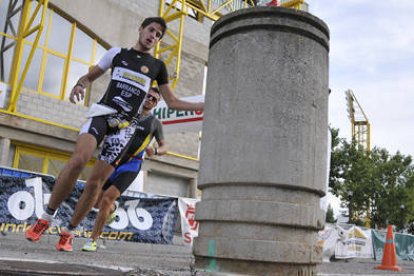 Nacho Barranco durante una prueba de duatlón celebrada en Soria. / DIEGO MAYOR-