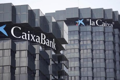 Sede de CaixaBank en Barcelona.-JOSEP GARCIA