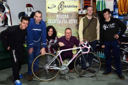 Momento de la presentación de La Histórica de Abejar que tuvo lugar ayer.-ÁLVARO MARTINEZ