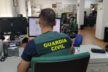 Un agente de la Guardia Civil. HDS